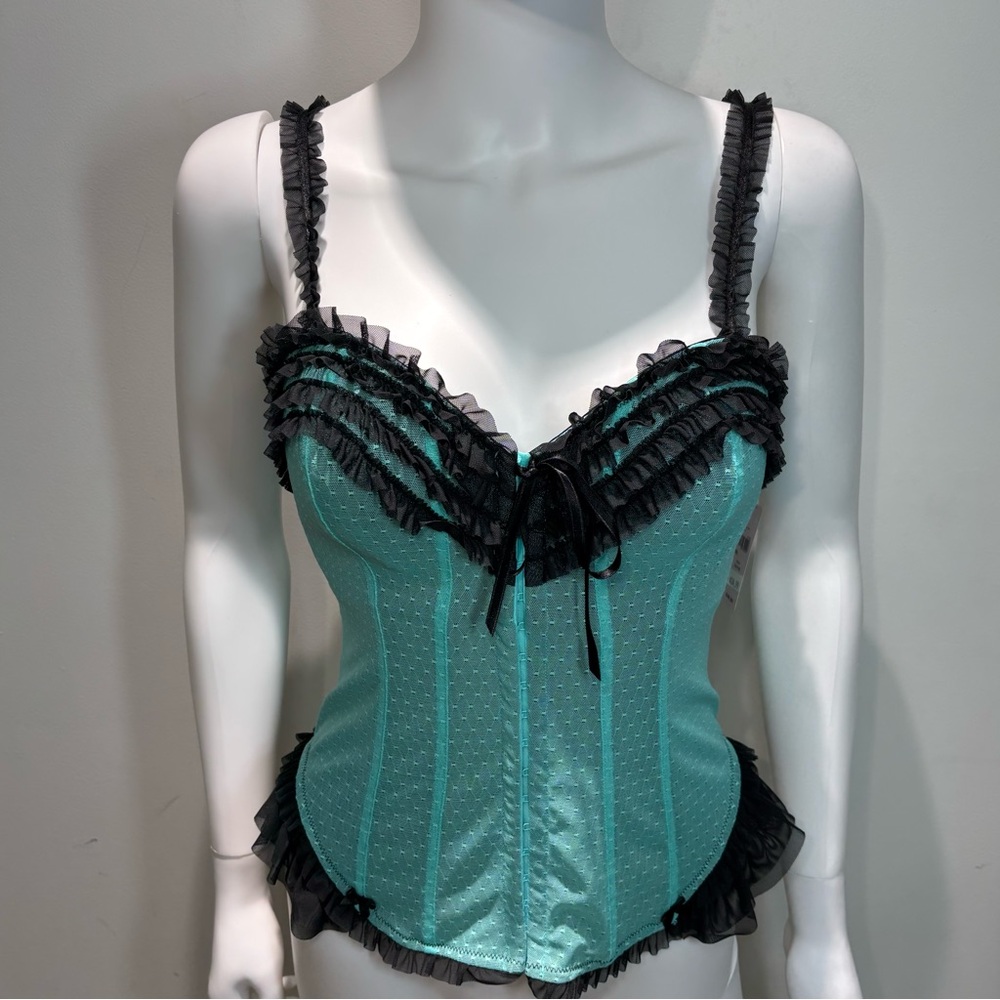 Cacique Corset size  14/16 Lingerie New‎ With Tags